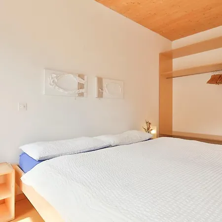 Eco-hotel Cristallina מלון